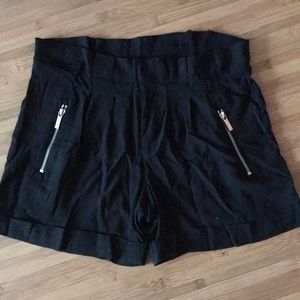 Black shorts - Michael Kors